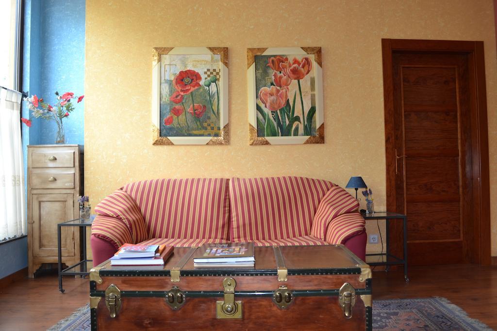 Hostal Quevedo León Kültér fotó